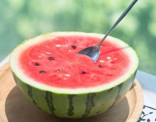 密维免费吃瓜群,揭秘娱乐圈幕后故事，畅享独家爆料盛宴  第2张